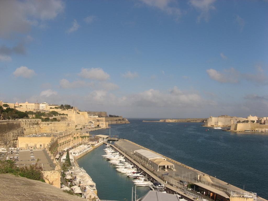 Appartamento Valletta Gateway Maisonette Esterno foto